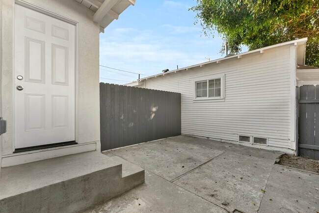 Foto del edificio - 5502 Linden Ave