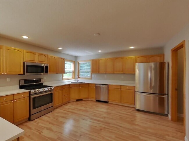 Building Photo - 5160 149th Ln NW