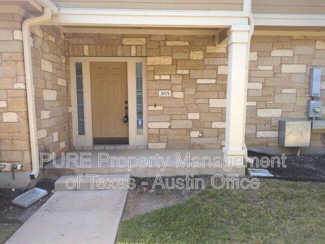 Building Photo - 16100 S Great Oaks Dr