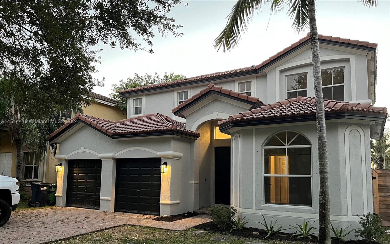 Primary Photo - 24706 SW 108th Pl