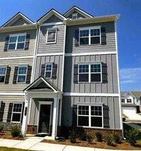 Building Photo - 71 Professional Pl
