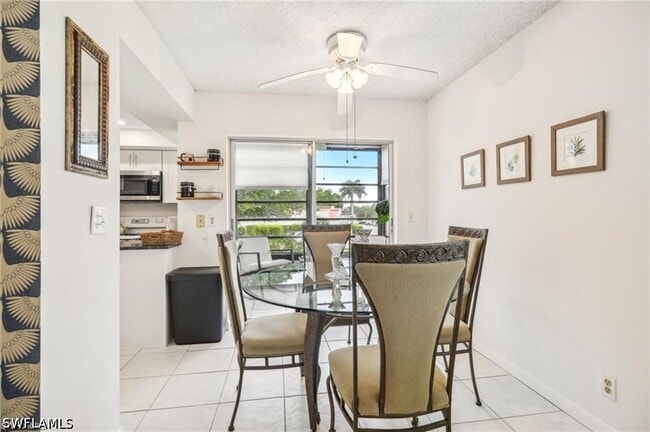 Building Photo - 3655 Boca Ciega Dr