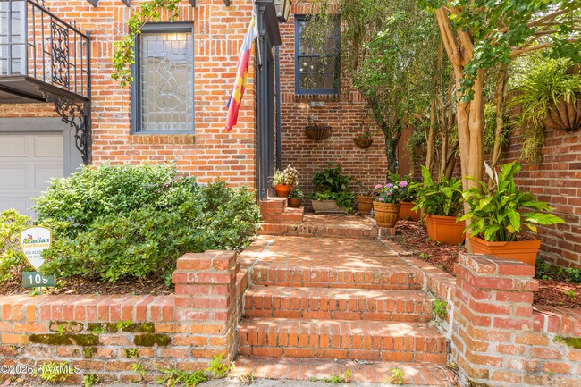 Foto del edificio - 109 French St