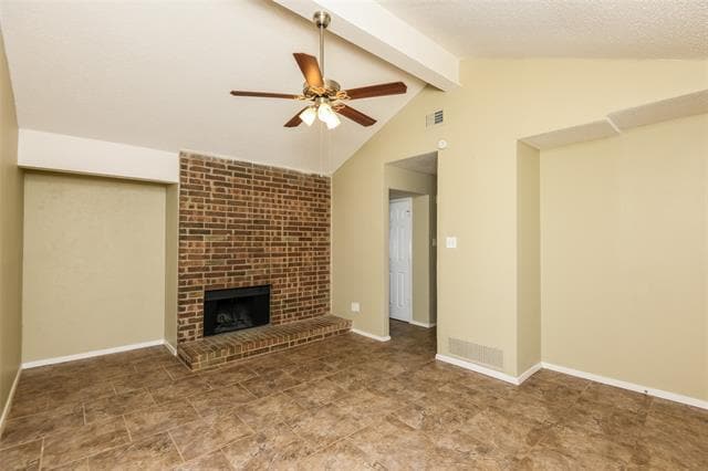Foto del edificio - 6407 Woods Edge Dr