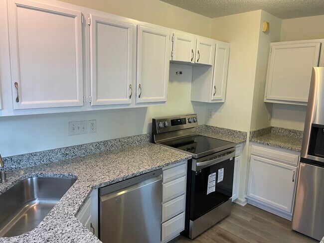 Building Photo - 3701 Teaberry Ct