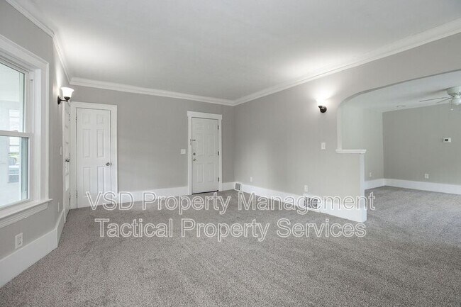Foto del edificio - 3694 E 147th St