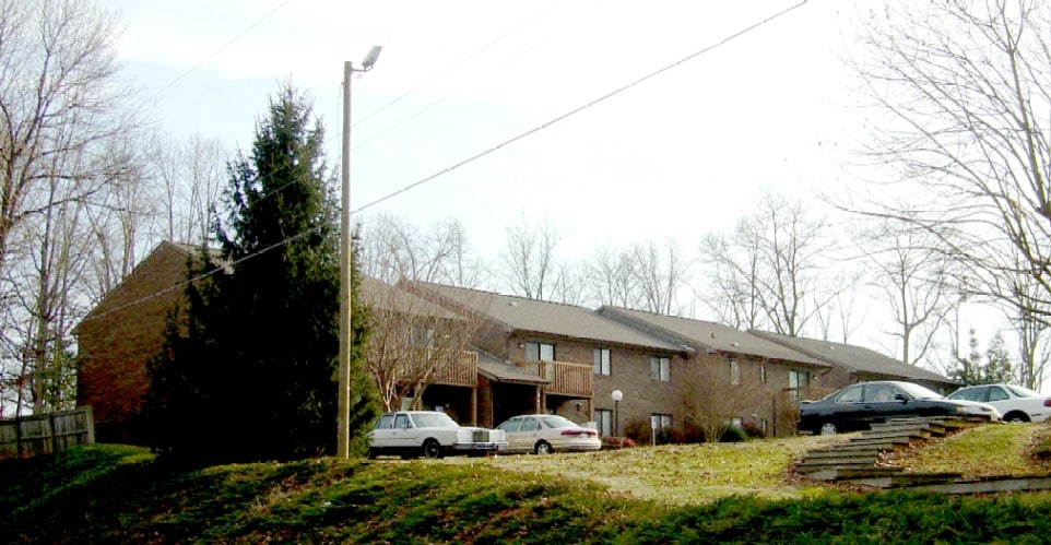 Primary Photo - Longwood Apartment