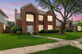 Building Photo - 811 Kipling Dr