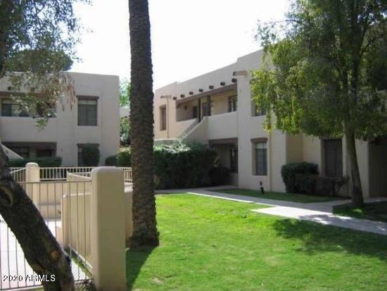 Foto del edificio - 1449 E Highland Ave