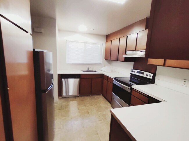 Interior Photo - Holly Lane Apartments (HLA)