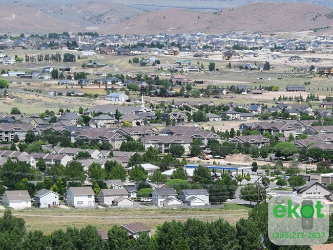 Foto del edificio - 8176 N Cedar Springs Rd