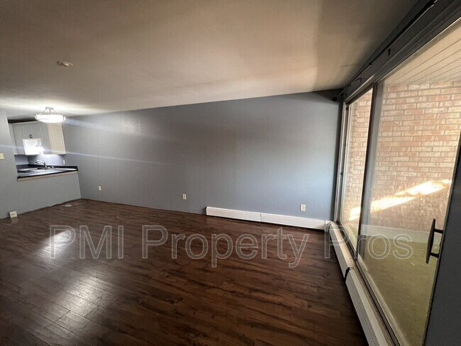Foto del edificio - 4253 W Rivers Edge Cir