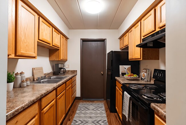 Foto del edificio - Highland Manor Apartments