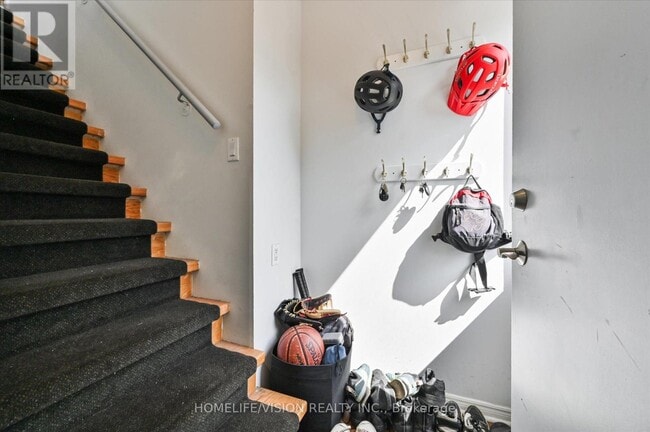 Photo du bâtiment - 400 Summerhill Ave