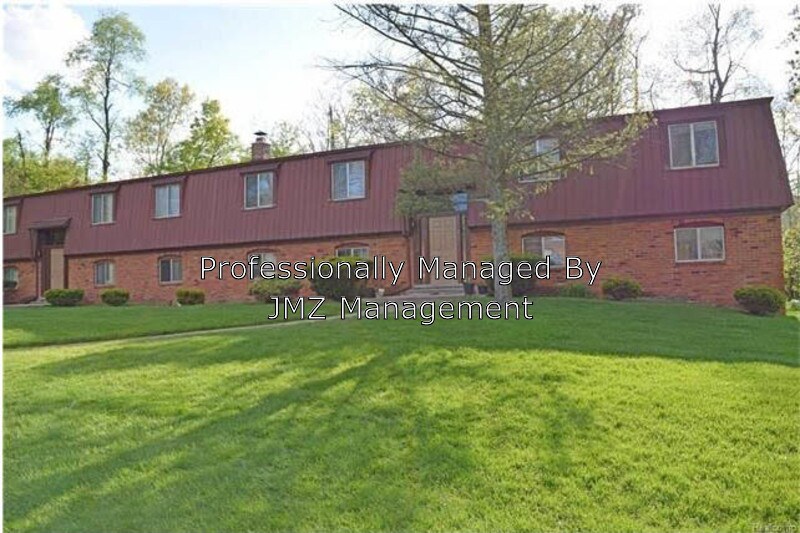 2151 Decker Rd, Walled Lake, MI 48390 House Rental in Walled Lake, MI