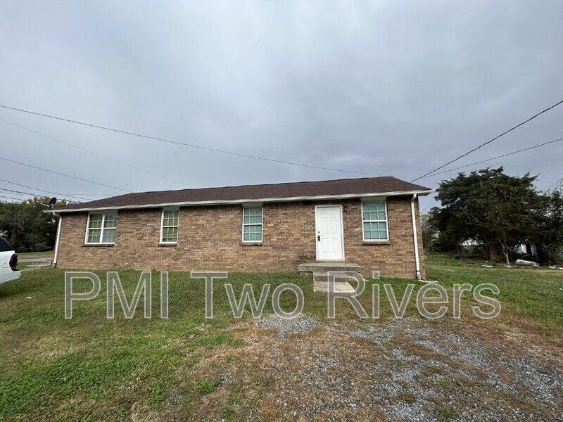 Foto principal - 1904 Westchester Dr