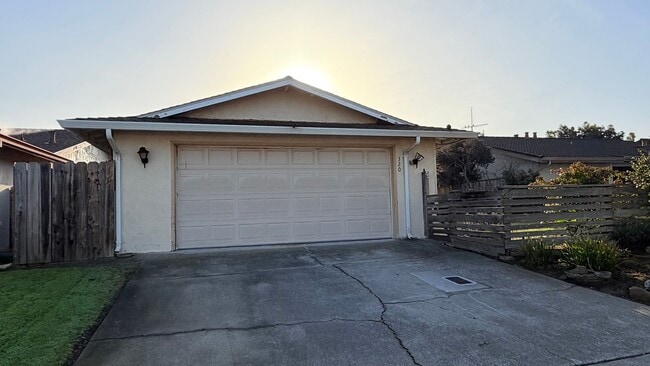 320 Fairhaven - 30% Rental Fee - 320 Fairhaven - 30% Rental Fee House