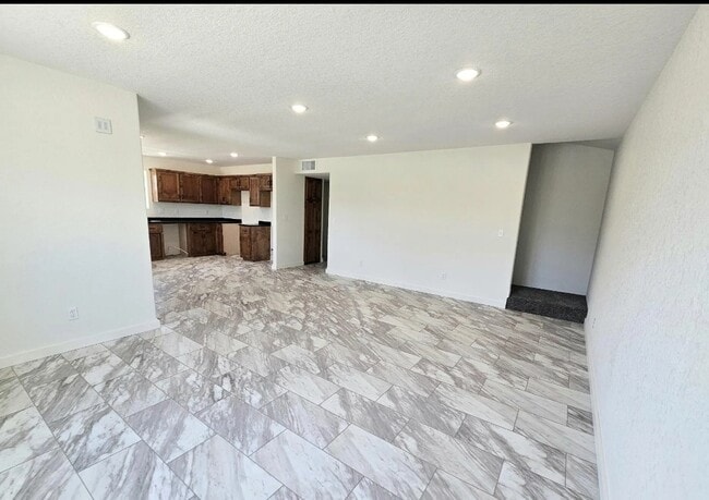 Building Photo - 1109 Euclid St