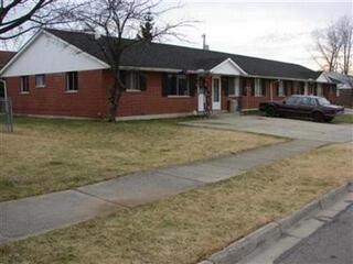 Foto del edificio - 4948-4954 Leeper St