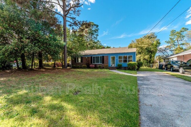 Foto del edificio - 2833 Rocky Creek Rd