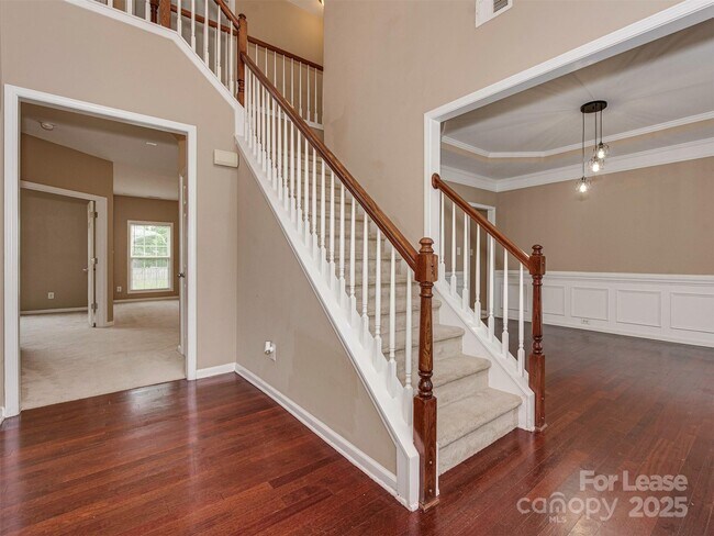 Foto del edificio - 5607 Fulton Ridge Dr