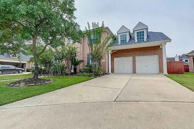 Foto del edificio - 5715 Sapphire Vista Ln