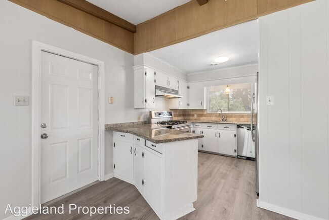 Foto del edificio - 3 br, 2 bath House - 309 Borderbrook