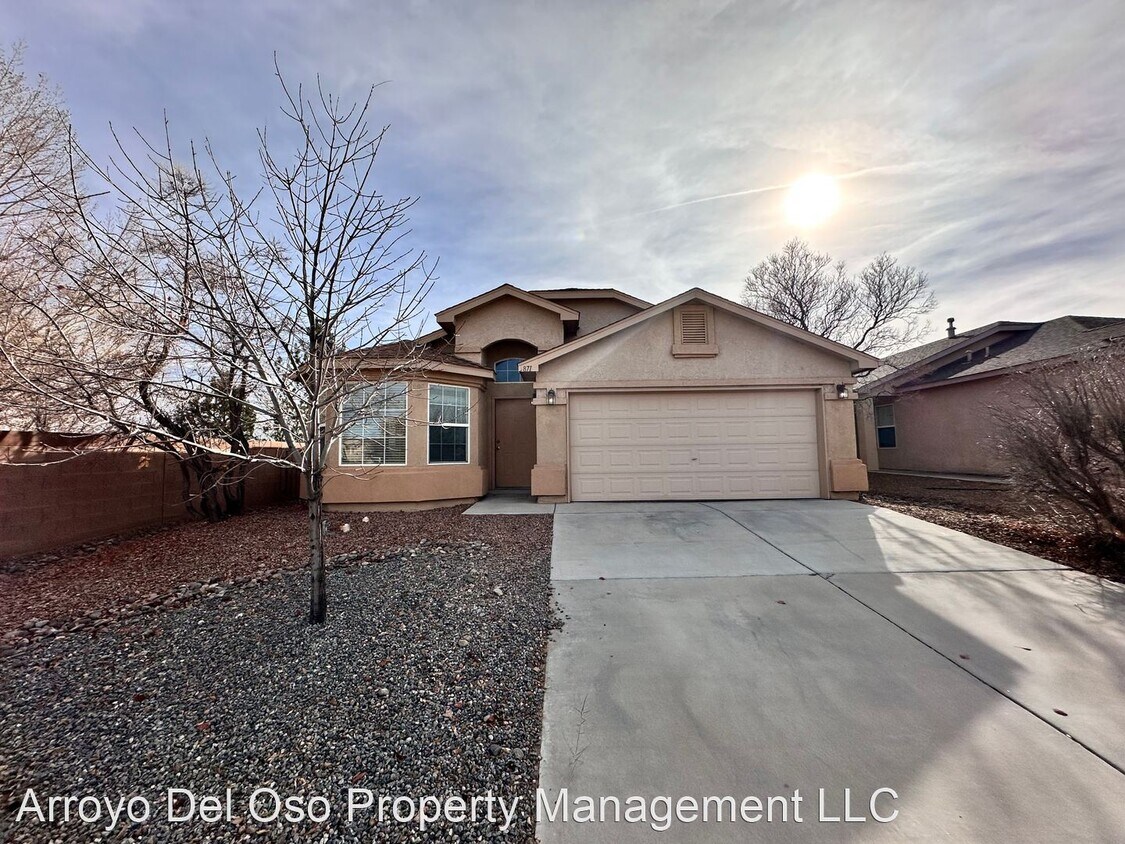 4 br, 2 bath House 871 Blue Sage Ave SW House Rental in Los Lunas