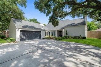 Building Photo - 10214 Inwood Dr