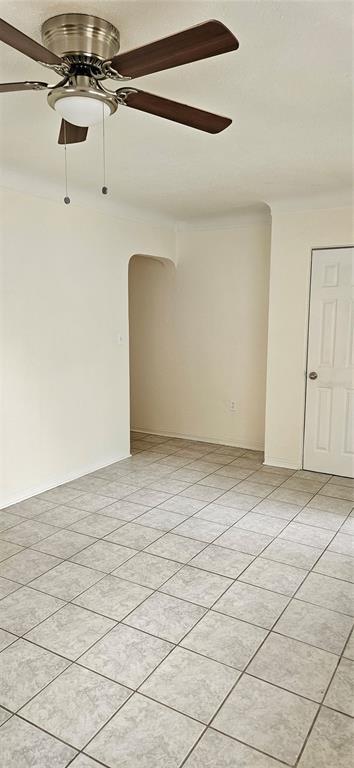 Building Photo - 224 11th Ave N