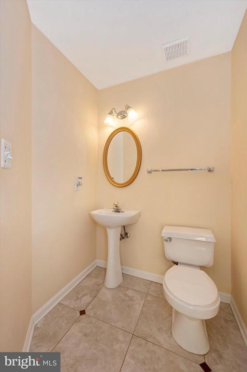 Foto del edificio - 6801 Fallard Place