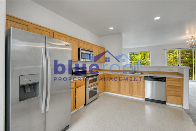 Foto del edificio - 7615 NE Chesapeake St