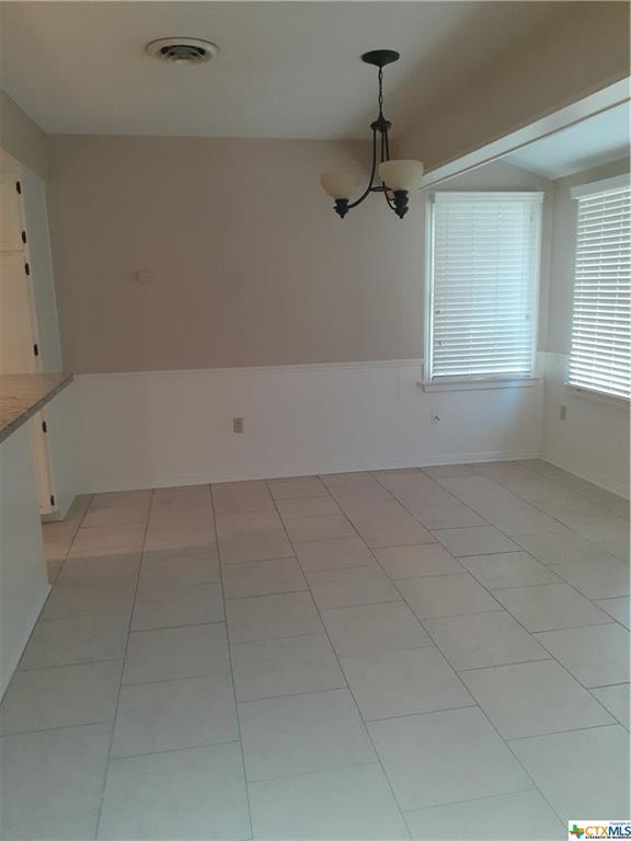 Foto del edificio - 1423 Hummingbird Ln