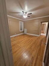 Building Photo - 8031 S Rhodes Ave