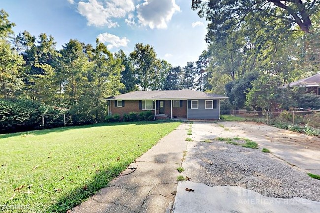 Building Photo - 4956 Sweet Valley Rd SW