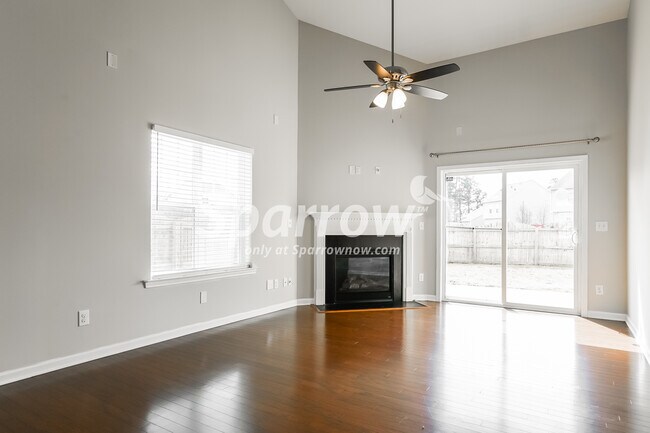 Building Photo - 509 Smithridge Way