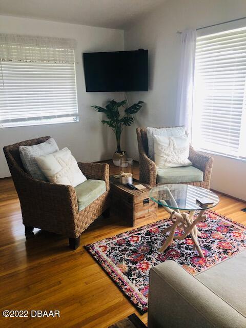 Foto del edificio - 257 Woodland Ave