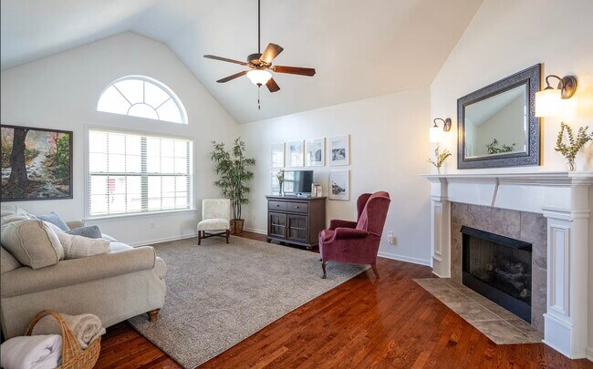 Foto del edificio - 7356 Landlock Dr