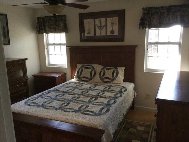 Foto del edificio - 709 Virgil View Ln