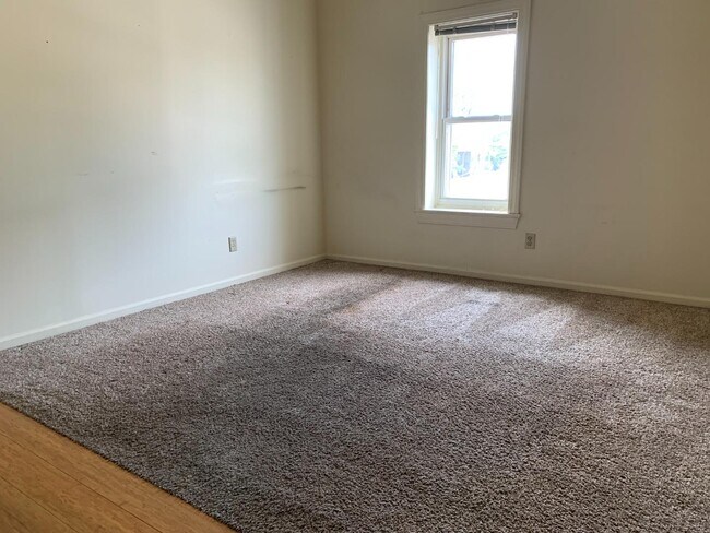 Foto del edificio - 226 W Michigan Ave