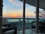 Foto principal - 7900 Harbor Island Dr