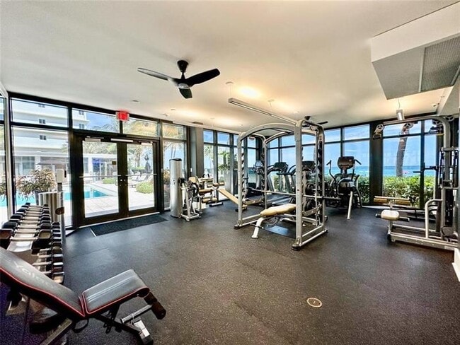 Foto del edificio - 2101 S Surf Rd