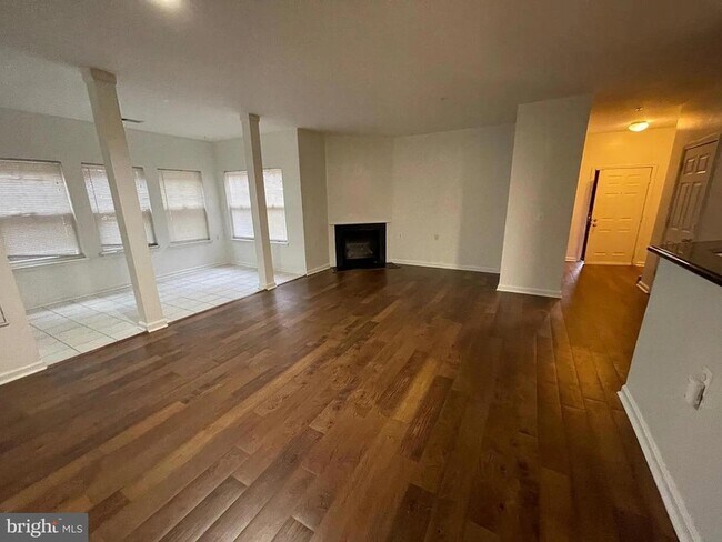 Foto del edificio - 3044 Irma Ct