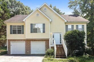 Building Photo - 22 Gatepost Ln