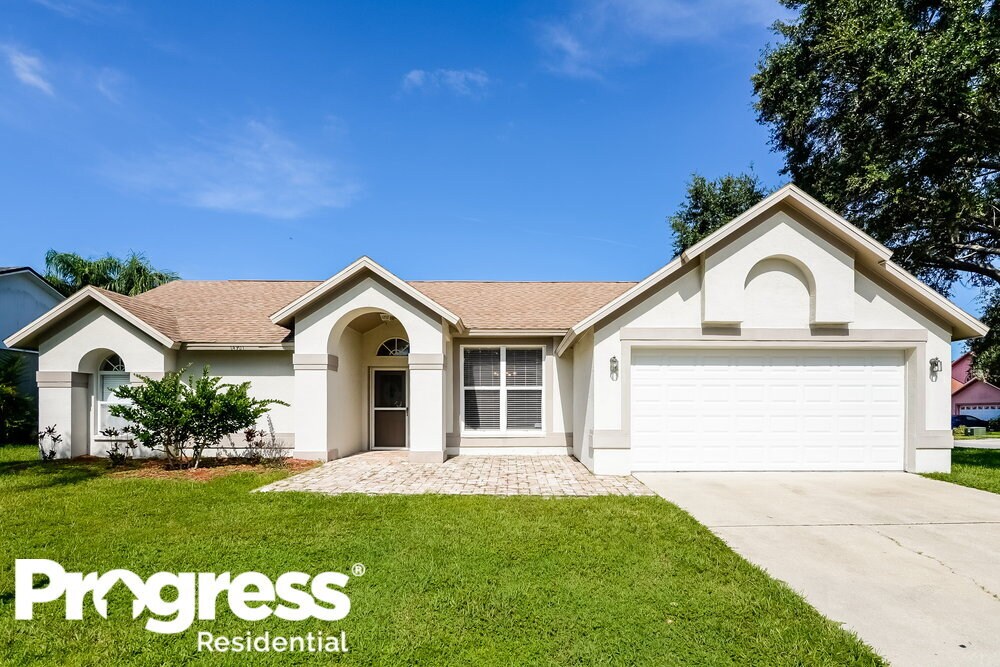 Primary Photo - 14901 Rocky Ledge Dr