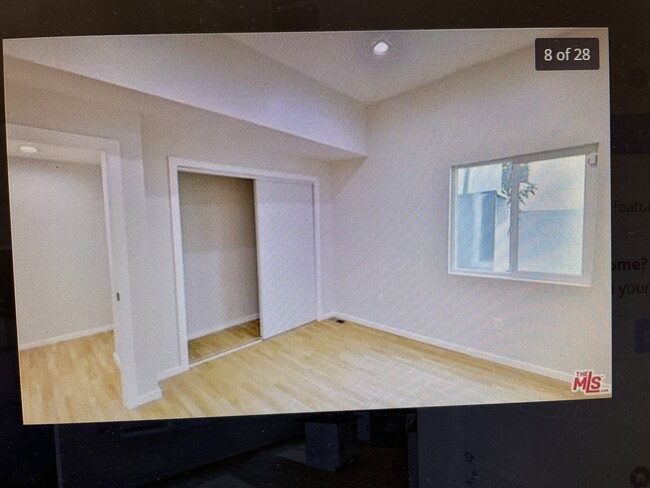Building Photo - 1710 Miramar St