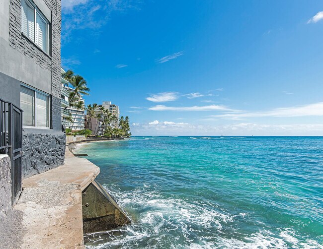 The best spot in Waikiki - 2947 Kalakaua Ave