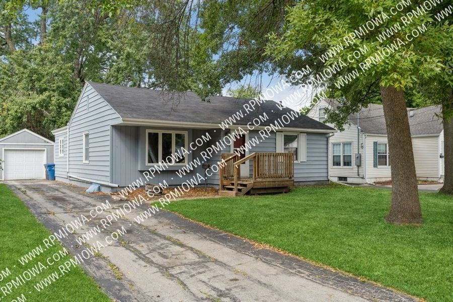 BEAVERDALE NEIGHBORHOOD!! 3 Bedroom, 2 Bat... House Rental in Des