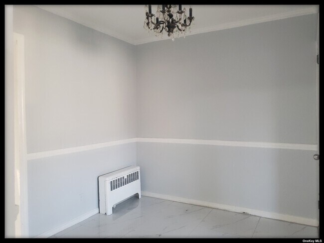 Foto del edificio - 77-18 170th St