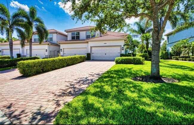 Building Photo - 17451 Old Harmony Dr